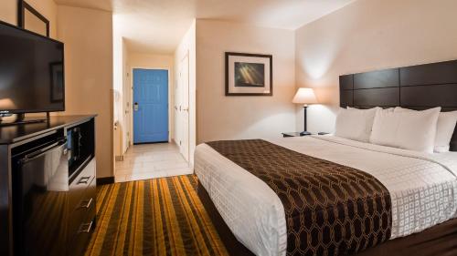 Best Western Visalia Hotel