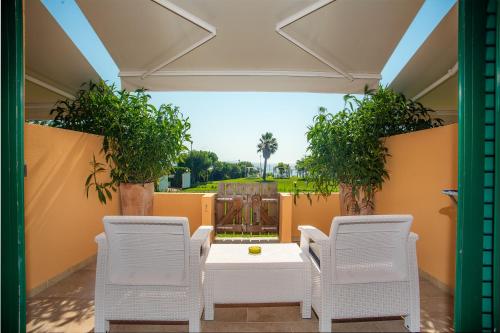 Ammos Beachfront Luxury Rooms - Adults only - image 8