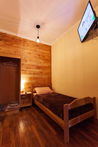 2 twin beds