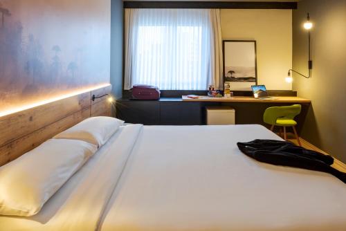 Hotel Cassino Tower Curitiba Aeroporto By Nacional Inn