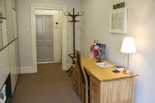 Bath Roof Terrace Apartment, City Centre, Sleeps up to 8, Bath (zdjęcie 6)