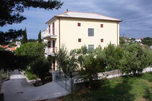 Apartment Palit 5048a - image 2