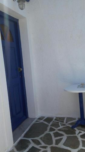  World of Blue in Paros