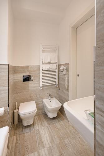 Miramare Hotel - image 14