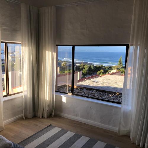 The Sanctuary Penthouse - image 4