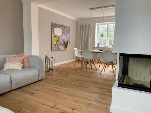 Hûs lepen Wil Hûs lepen Wil