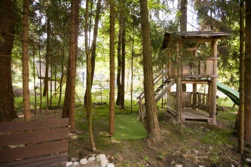Chalet image 5