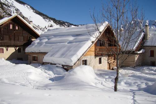 L'Enneigé 1 - VALLEE DE LA CLAREE - NEVACHE Ville Haute - main image