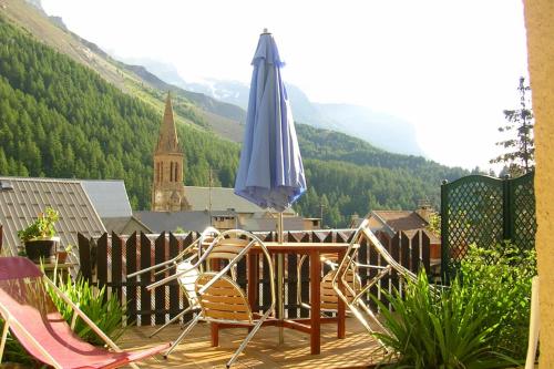 Le Serre Grau studioLarge studio at the gateway to the Ecrins National Park