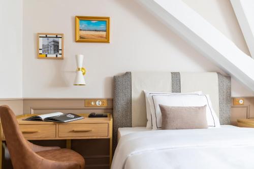 Single Room image 3