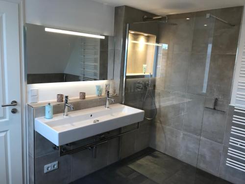 Hûs lepen Wil Hûs lepen Wil