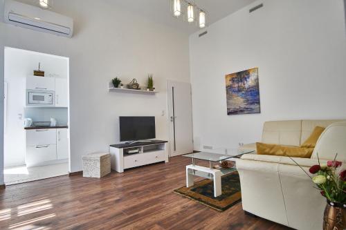  K33 Budapest in Budapest