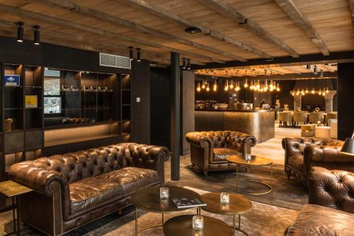 Bar/Lounge, Hotel Sanglier in Durbuy