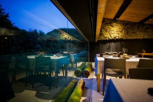 Furnas Lake Villas