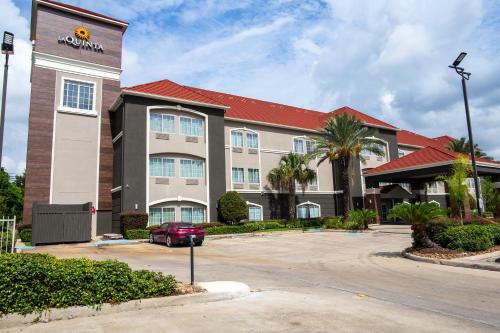 La Quinta by Wyndham Houston East at Normandy in Houston, USA