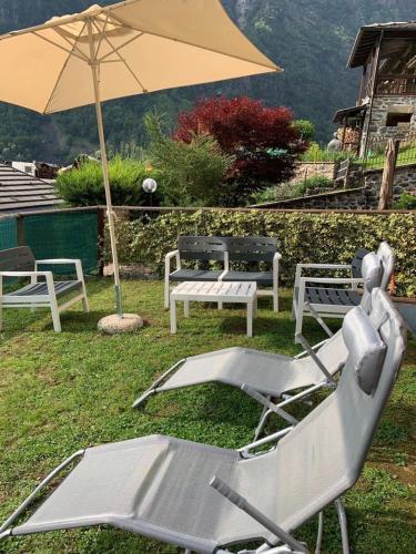  VALBONDIONE - BELLISSIMA VILLETTA SU 3 in Valbondione