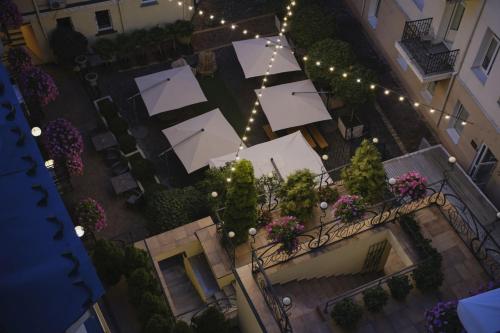Vozdvyzhensky Boutique Hotel - image 11