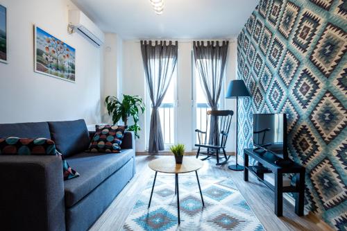 One-Bedroom Apartment image 8