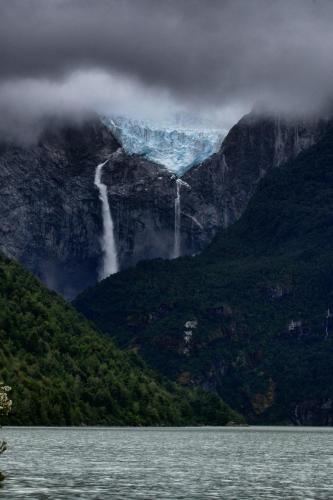 Alto Melimoyu Hotel & Patagonia