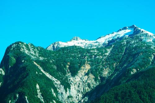 Alto Melimoyu Hotel & Patagonia