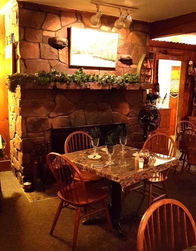 Étterem, The Wilderness Inn: Chalets in Wilmington
