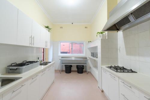 myOZexp Aberdeen Lodge in Perth