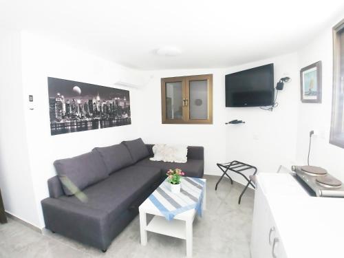 Carmela House in Shaked