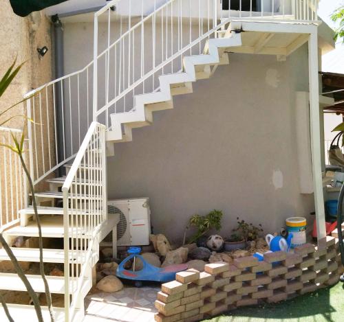 Carmela House in Arad