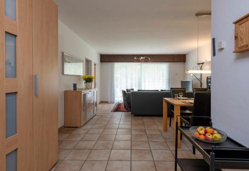 Apartment Tgesa La Roiva mit Hallenbad und Sauna