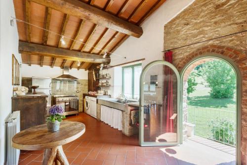 кухня, Resort con vista nel Chianti Rufina in Лонда