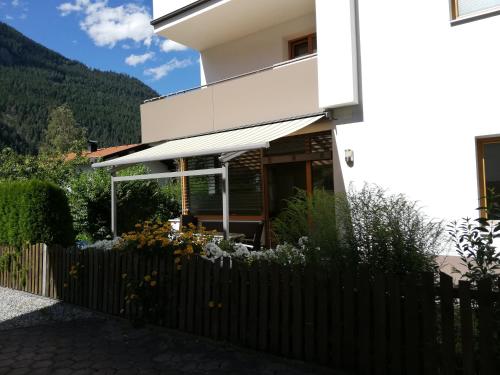 Kert, Apart 83 in Tosens