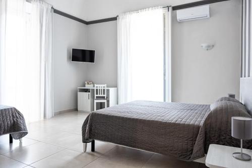Hotel Costanza – Catania, CA