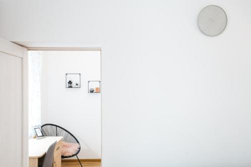 Apartment image 7