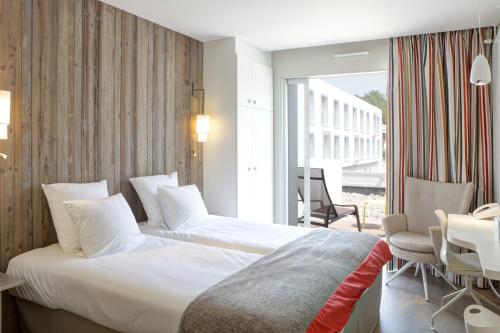  Best PayPal Hotel in ➦ Donville-les-Bains: 