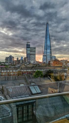 The Maltings Tower Bridge Apartment