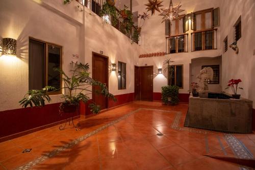 Iekārtas, Hotel Degollado in La Piedad de Cabadas