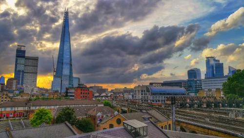 The Maltings Tower Bridge Apartment