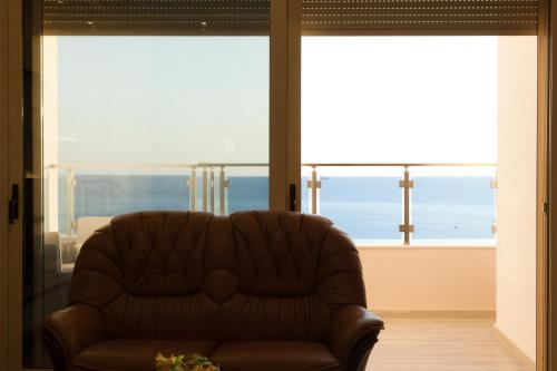 Adriatic Seaview Apartment - image 4