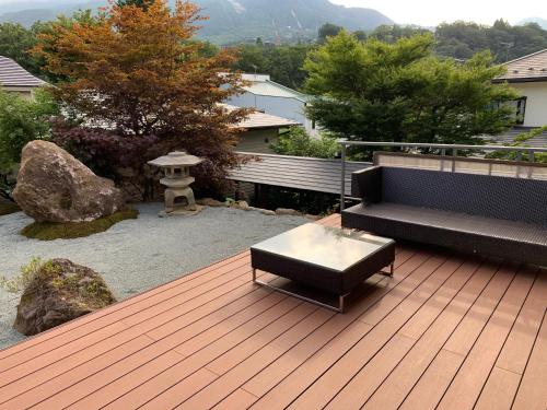 Onsen & Garden -Asante Inn- in Gora