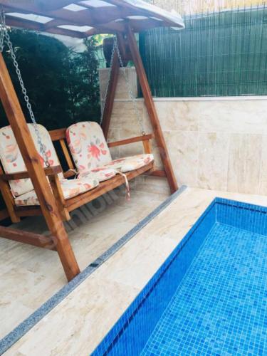  Günlük Kiralık Havuzlu Villa in Sakarya
