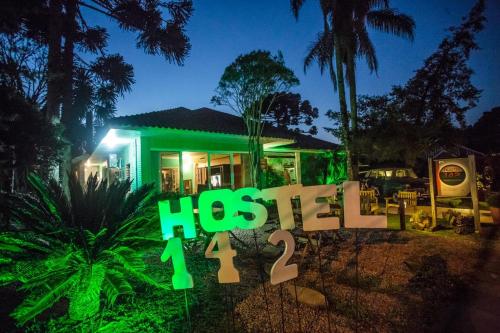 Hostel 142