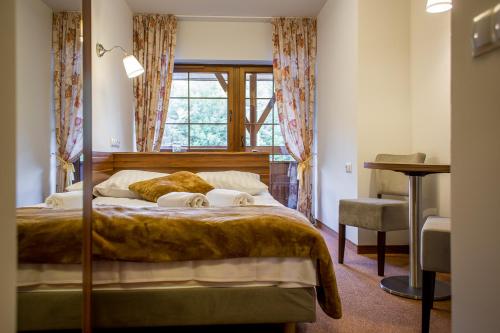 1 queen bed