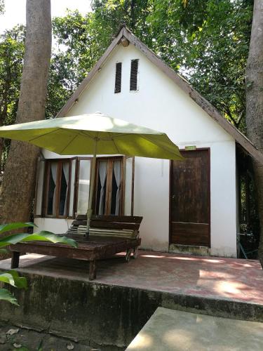 River Marina Resort in Uthai Thani