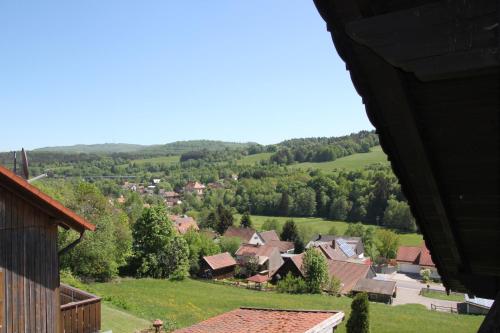 Ferienwohnung Abersfelder mit Balkon