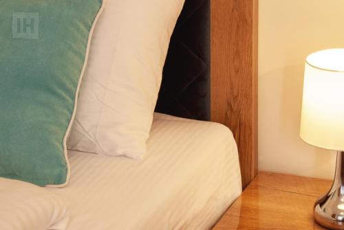 Hotel Isha 2.4km von Ginnheim entfernt