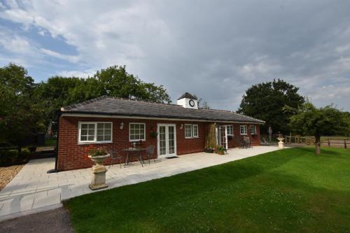 Little Rushbrook Cottages in Dorridge