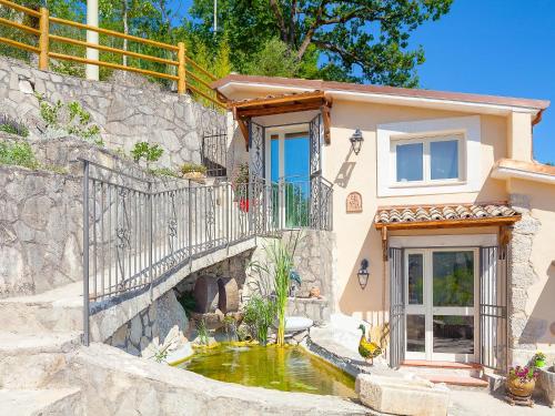 Bejárat, La Casa Sul Lago in Posta Fibreno