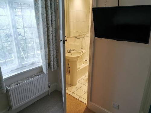 Single Room with Shower