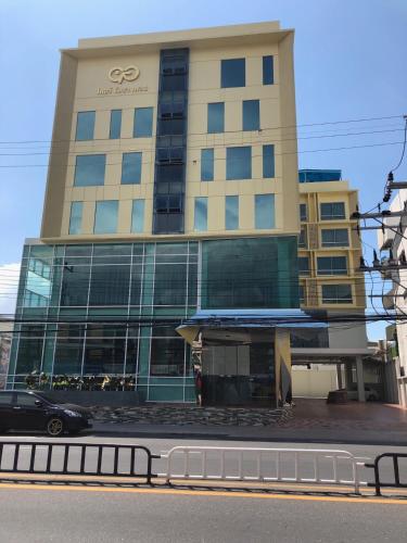 ทัศนียภาพภายนอกโรงแรม, โรงแรมโกลว์ รัตนา เพลส (Glow Rattana Place Hotel) in สงขลา