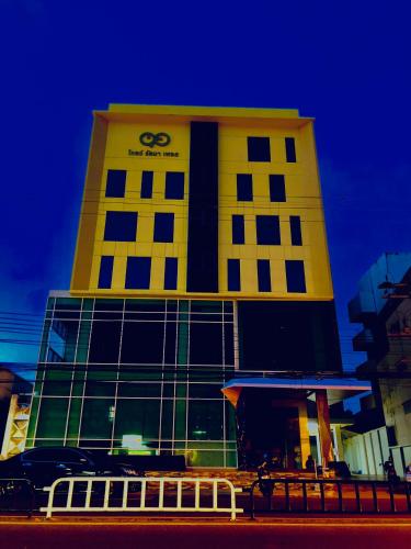 โรงแรมโกลว์ รัตนา เพลส (Glow Rattana Place Hotel) in สงขลา